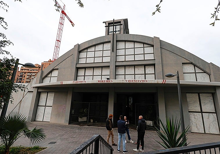 La fábrica de Valencia que es iglesia y pudo ser basílica