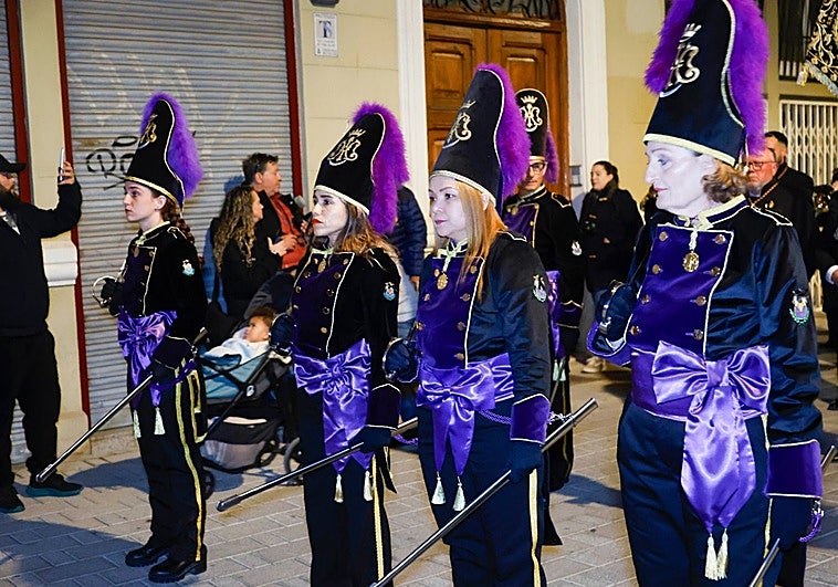 El perfil del nuevo cofrade: mujeres, vecinos de otros pueblos o del centro de Valencia y extranjeros