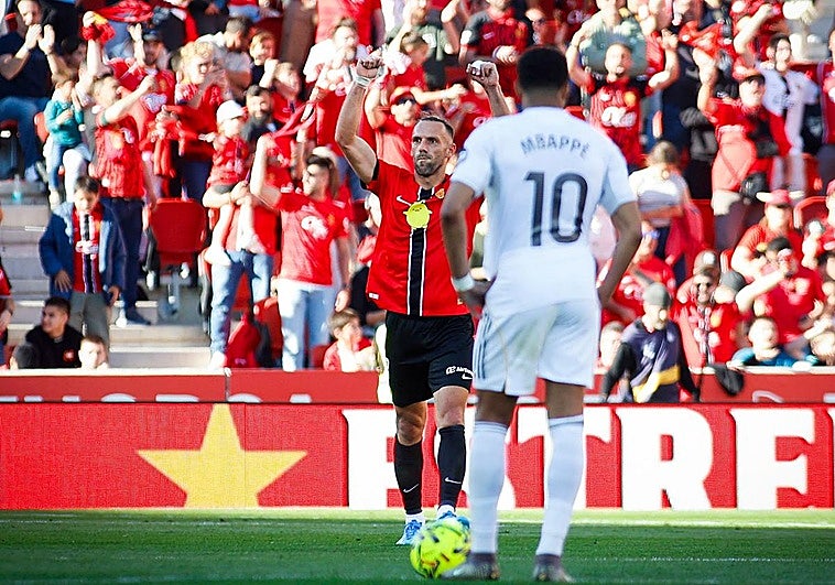 La victoria del Mallorca cambia la predicción del superordenador: los tres equipos que descenderán a Segunda División