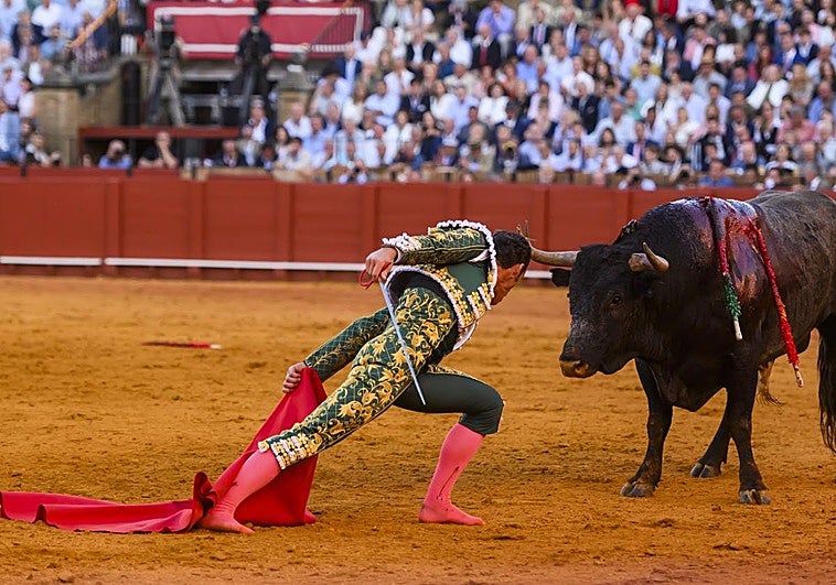 Quién torea hoy en Sevilla: cartel del sábado 11 y domingo 12 de abril