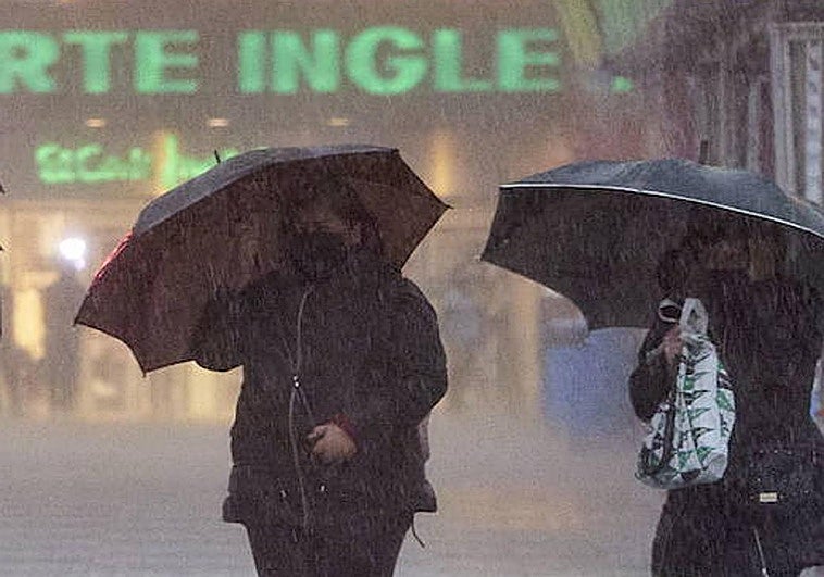 Los municipios valencianos donde más llueve hoy domingo 12 de abril