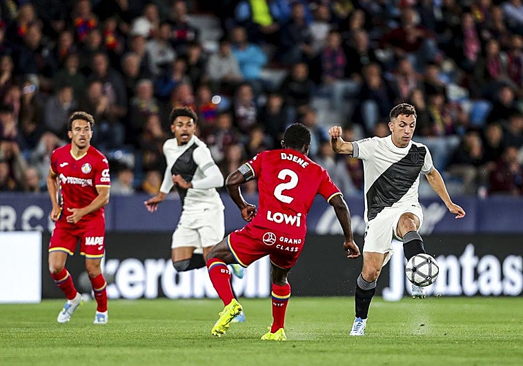 Espí se niega a dar por muerto al Levante