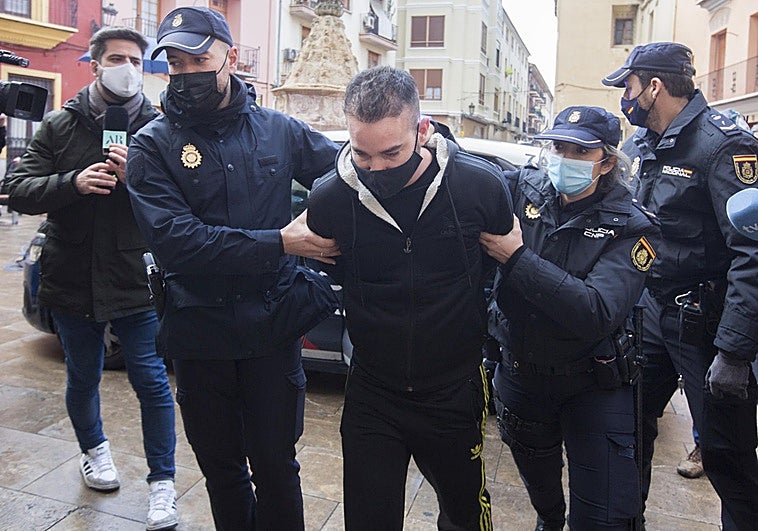 Acuerdan la libertad del Tuvi por el crimen de la embarazada cosida a cuchilladas en Xàtiva