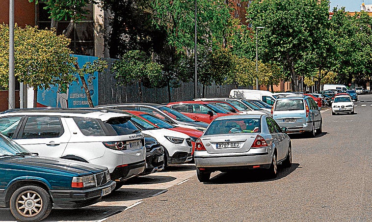 Las cuatro claves para el caos de aparcar en Valencia