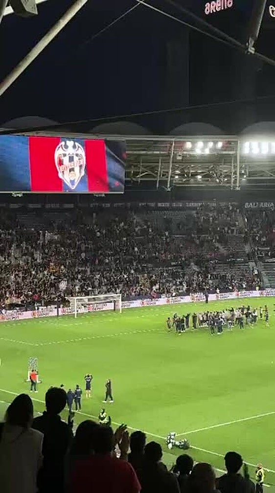 El Levante gana al Sevilla y se engancha a la lucha por la permanencia