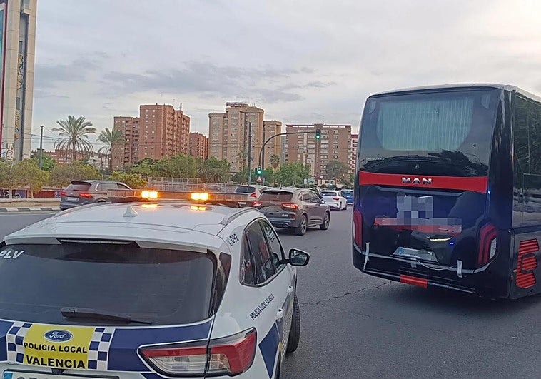 El conductor de un autobús turístico, positivo por cocaína en Valencia