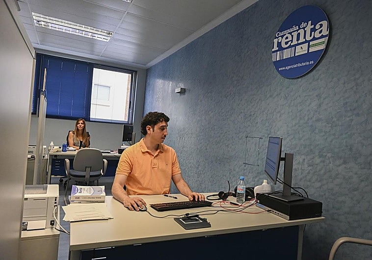 Hacienda dejará desgravar el seguro de hogar en la declaración de la Renta en tres casos legales