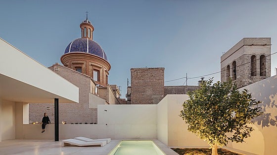 La multipremiada casa de Ciutat Vella que esconde una historia de amor