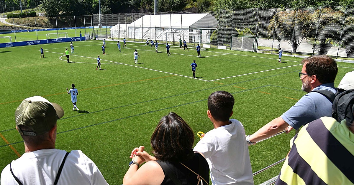 El negocio del fútbol base: las licencias de jugadores y los torneos se disparan en Valencia