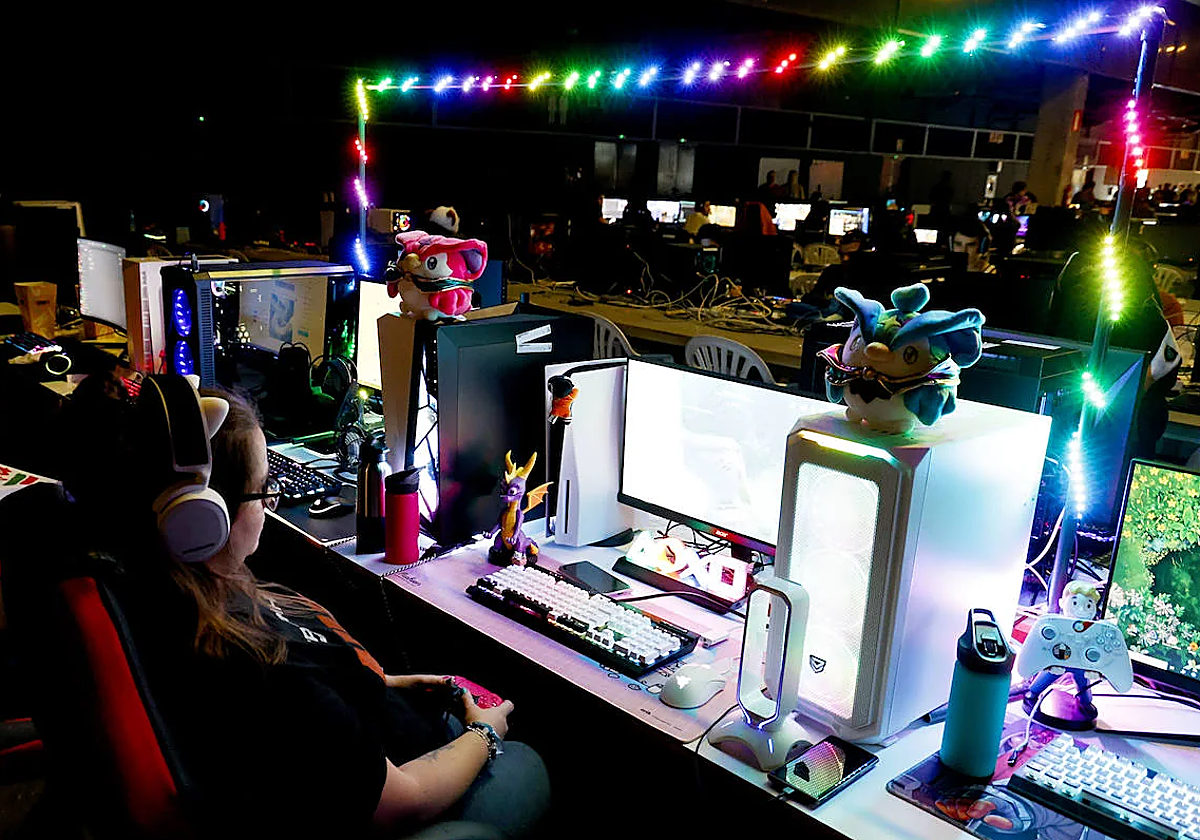 Los adultos que juegan a videojuegos, leen manga o ven anime cuentan con estas ventajas cognitivas y emocionales