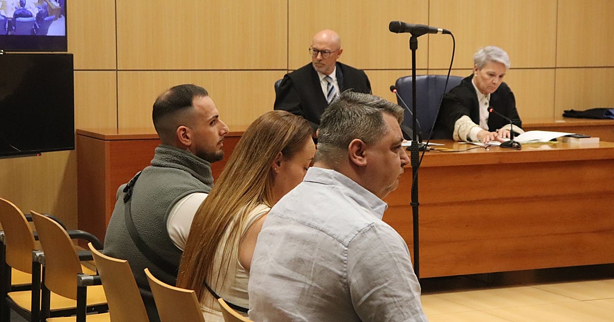 El «trastero de los horrores» de Sagunt: Esposas, un látigo y una víctima de 14 años