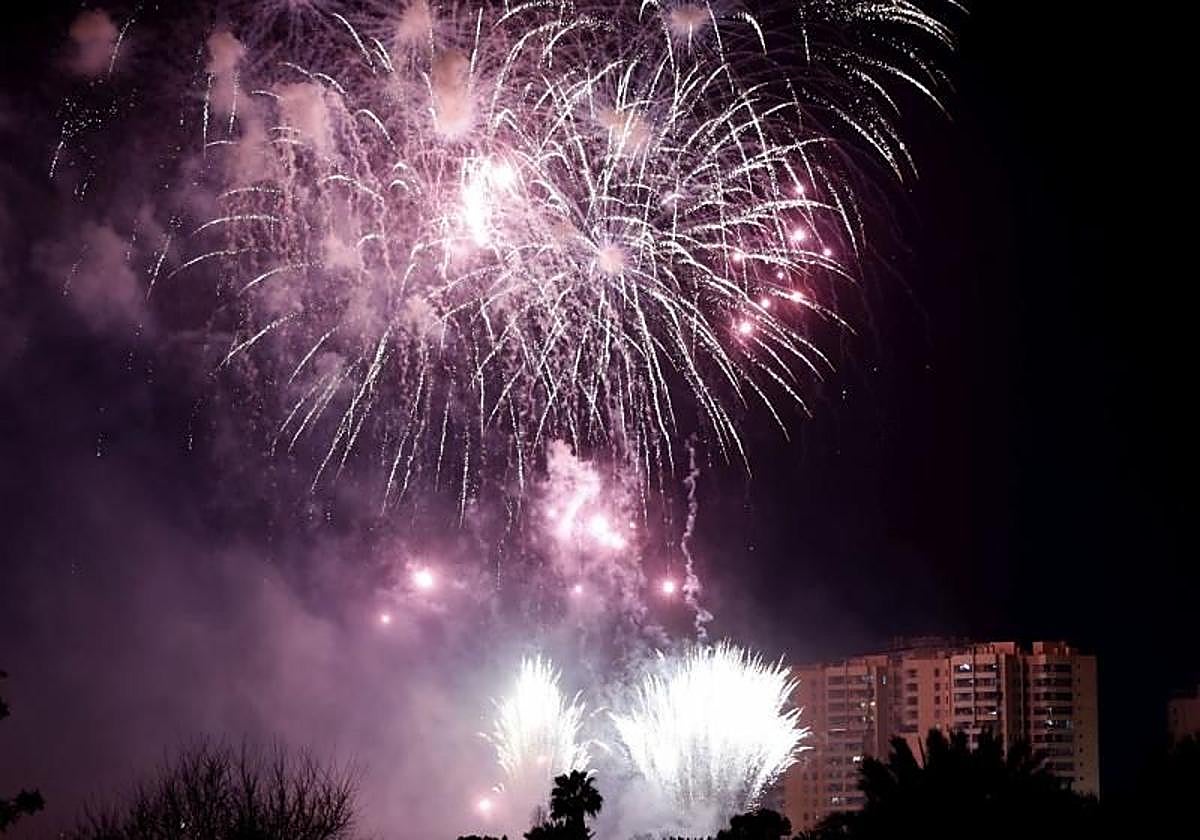 Castillo de fuegos artificiales este sábado en Valencia: horario y ubicación
