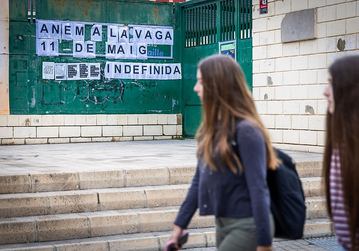 La huelga más extrema en décadas amenaza con bloquear el final de curso en la Comunitat Valenciana