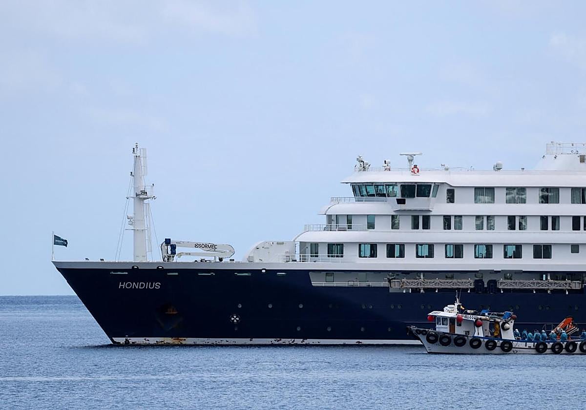 El mensaje de la valenciana del crucero del hantavirus tras llegar a Madrid