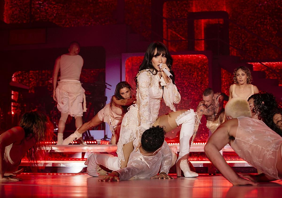 La firma valenciana con la que Aitana pisa fuerte en su nueva gira 'Cuarto Azul Tour'