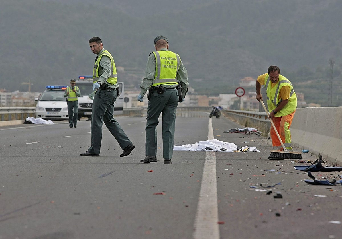 Muere un joven de 24 años tras un accidente de moto en El Grao de Gandia