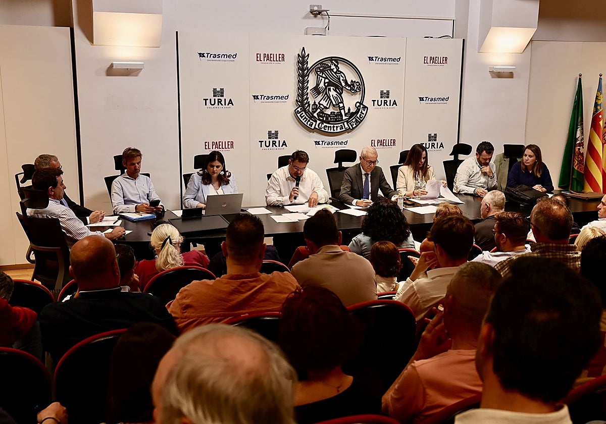 El jurado decidirá si una candidata que no acuda a la entrevista opta a fallera mayor en las mismas condiciones que el resto
