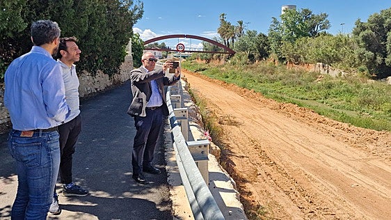 Alcàsser impulsa un corredor verde y una mota de defensa junto al barranco de Picassent