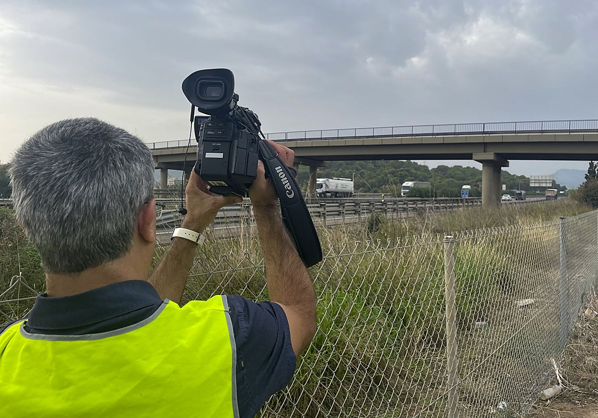 Buscan a un conductor huido tras el atropello mortal a un joven en Puerto de Sagunto