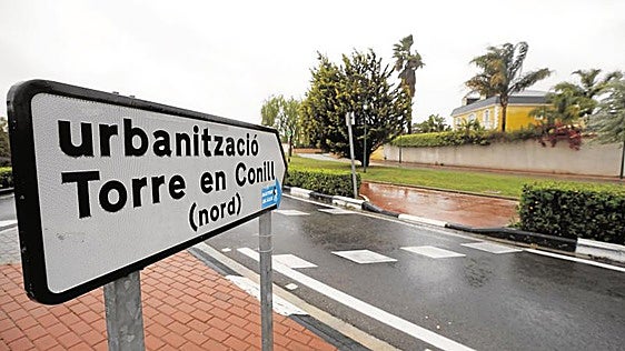 Roban 100.000 euros en joyas y ropa de marca en el chalé de Ramazani durante el Valencia-Barça