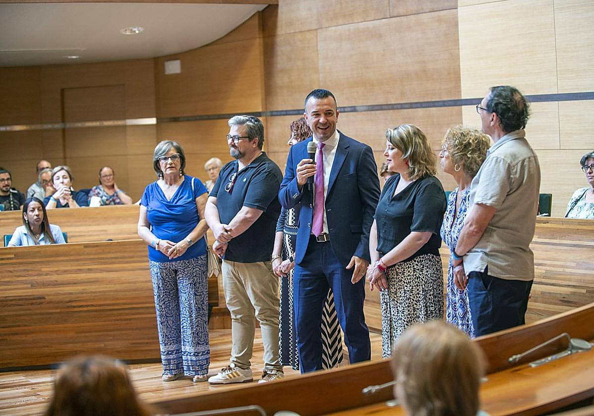 Mompó defiende la educación pública en pleno conflicto de la Generalitat con los profesores