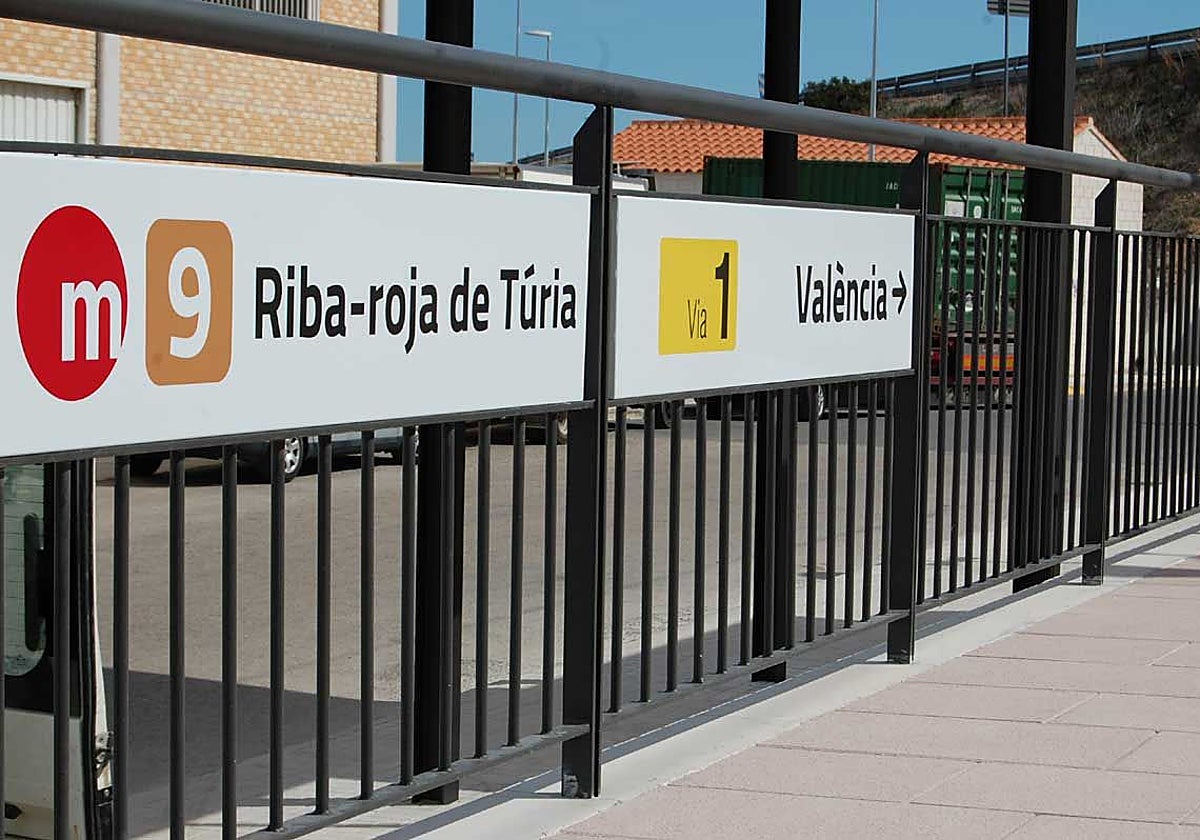 Riba-roja se suma al clamor municipal de más transporte públ