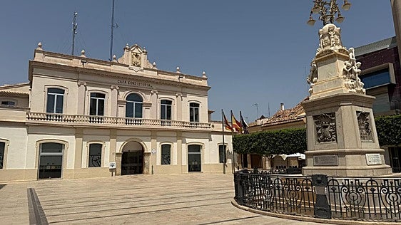 El IBI bajará un 9,3% en 2027 para proteger a las familias ante la nueva tasa de residuos