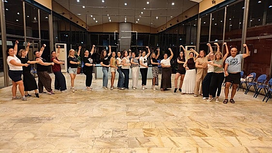 La recuperación del Grup de Danses mantiene viva la tradición folklórica local