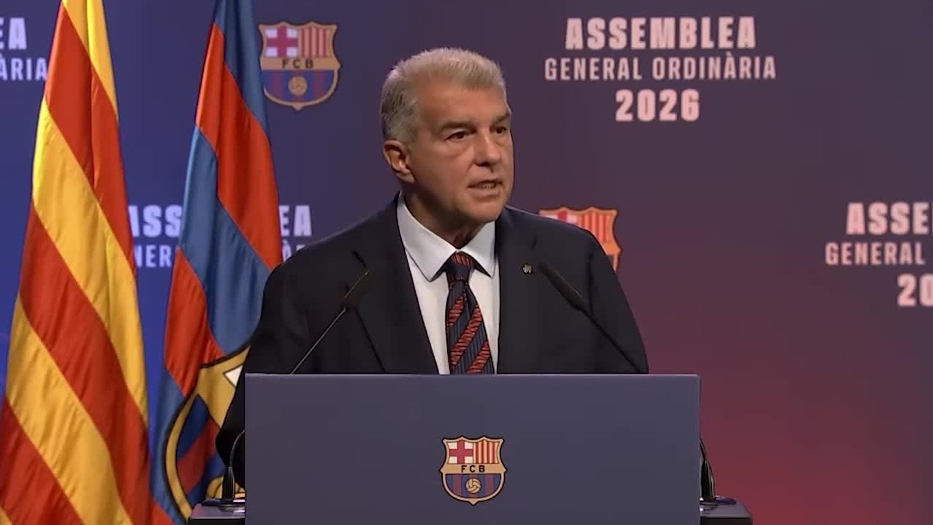 Laporta pide aprobar más deuda para ir "un paso por delante" de los rivales