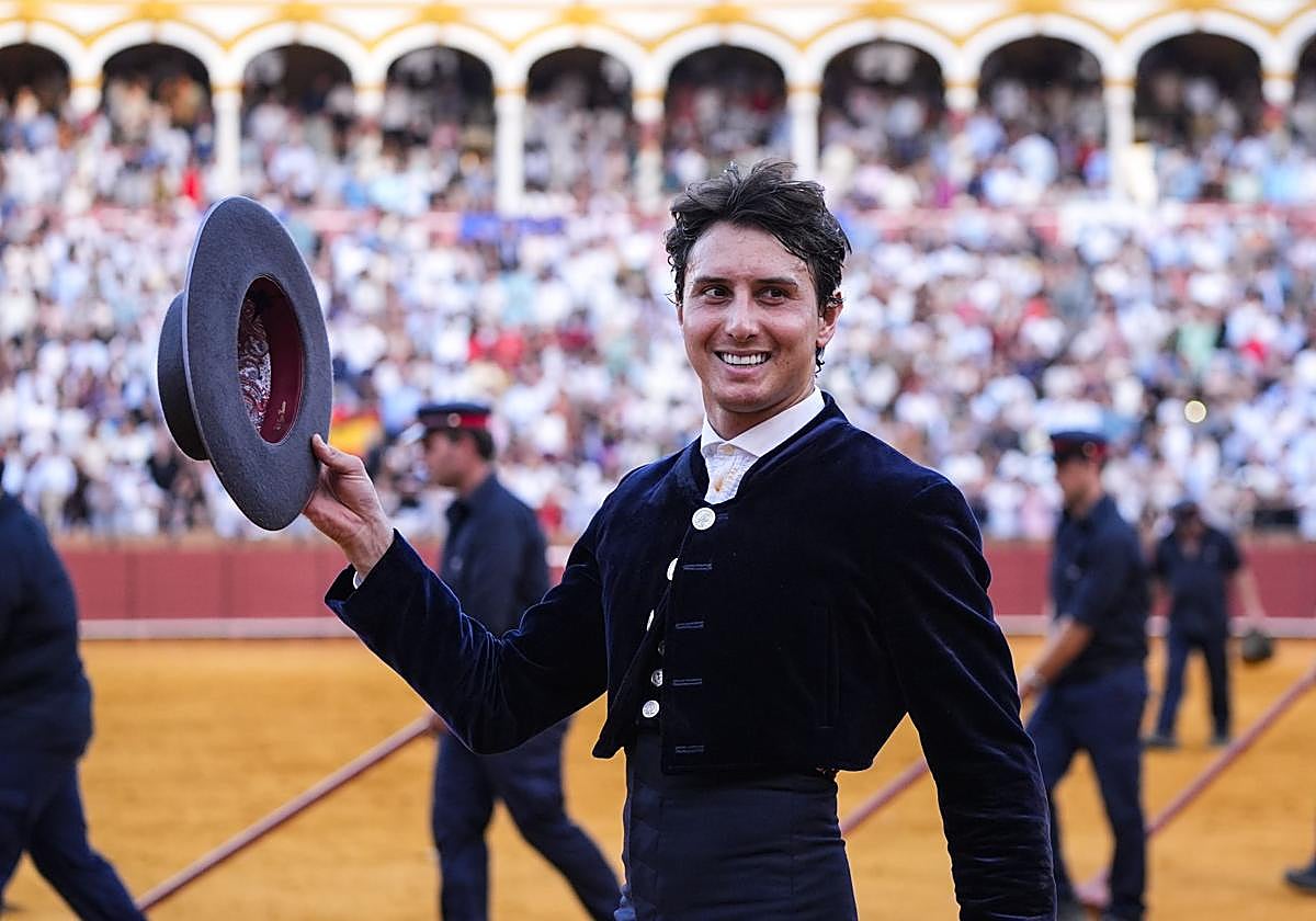 Cornada Roca Rey Toros hoy gratis en televisión | Morante, Roca Rey y Tomás Rufo en ...