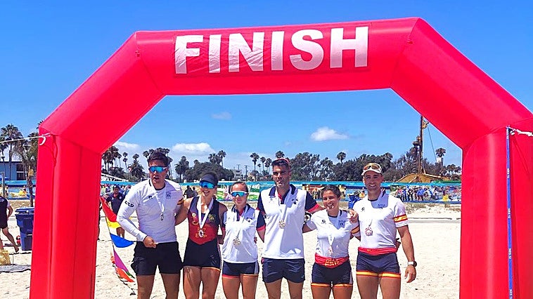 España exhibe potencial en su estreno en el campo de regatas olímpico Beach Sprint de Los Ángeles