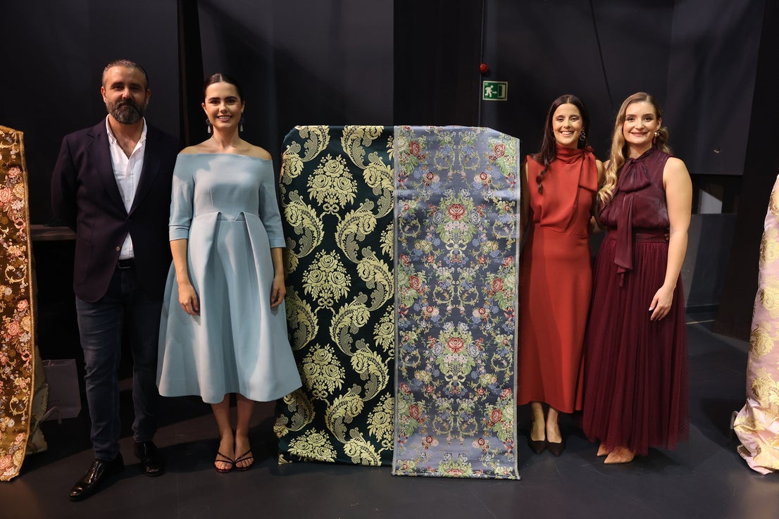Fallas 2027 | Así son las telas que lucirá la corte de honor de la fallera mayor de Valencia, Beatriz Blanco