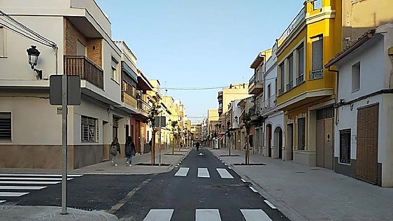 Una avería deja sin luz a 2.000 abonados de Benifaió en plena ola de calor
