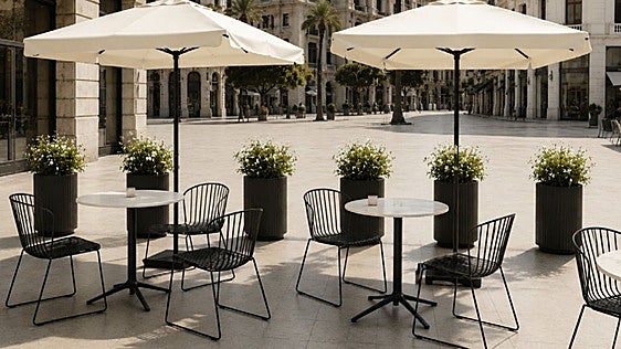 Así serán las terrazas en la nueva plaza del Ayuntamiento de Valencia