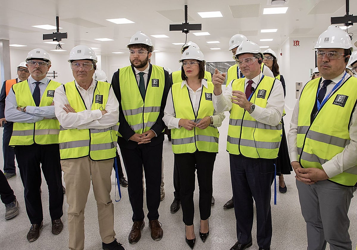 Visita a las instalaciones de la empresa en Moncada.