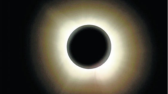 Canals y l'Olleria se preparan para vivir el eclipse solar