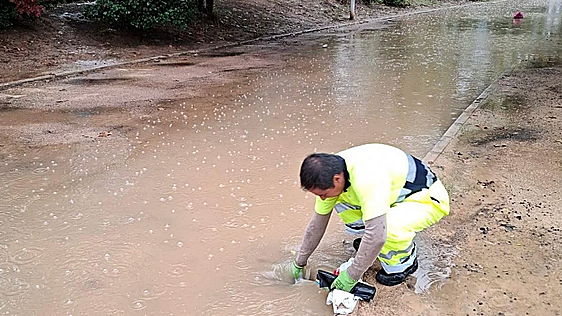 Los pueblos de l'Horta ponen a punto sus alcantarillados antes de que vuelva la lluvia