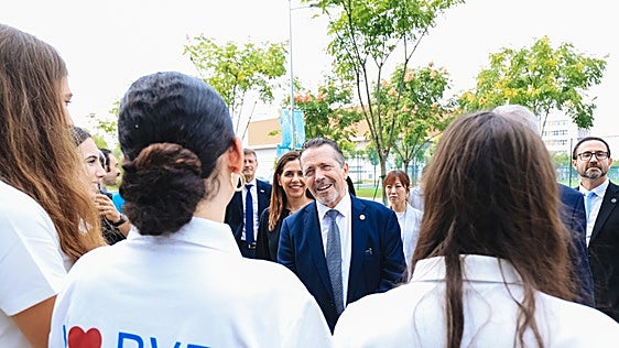 José Capilla: «Con el campus en China no sólo gana la UPV, ganamos todos. Estamos en la vanguardia del mundo»