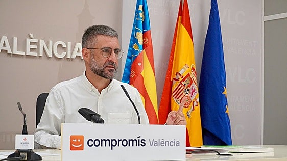 El Ayuntamiento estudiará implantar un «bono teatro» para atraer más público a las salas
