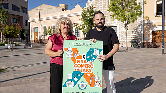 Picassent reúne a más de 30 comercios y 17 bares en la décima Fira del Comerç i la Tapa