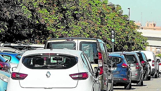Castellón prepara 100.000 horas de parking gratuito para impulsar el comercio local