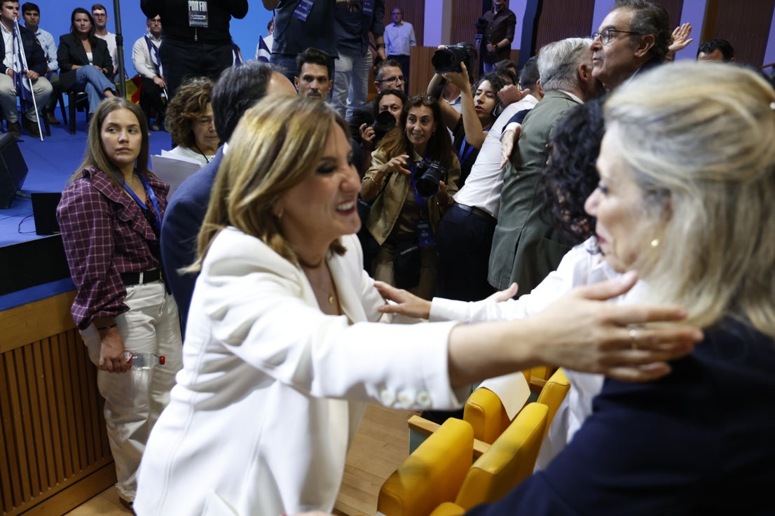 FOTOS | Feijóo arranca su precampaña en Valencia con el PPCV