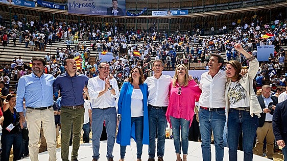 El PP, el 21 de noviembre a la plaza de toros, el PSPV se inclina por el baloncesto