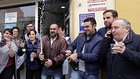 La Bonoloto del miércoles deja 72.230,38 euros en un municipio valenciano famoso por sus juguetes y una localidad popular por un dulce típico