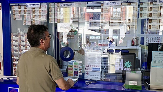 La Primitiva entrega dos premios de 105.507,72 euros este sábado