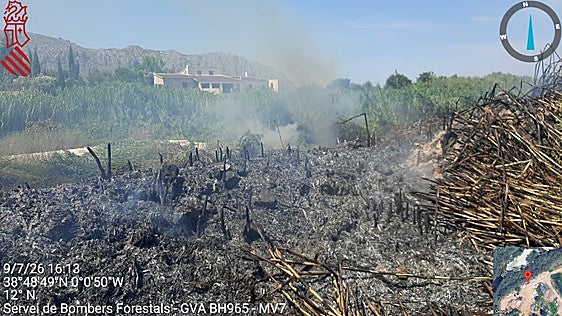 Declarados cinco incendios en diferentes puntos de la Comunitat en una jornada de riesgo extremo