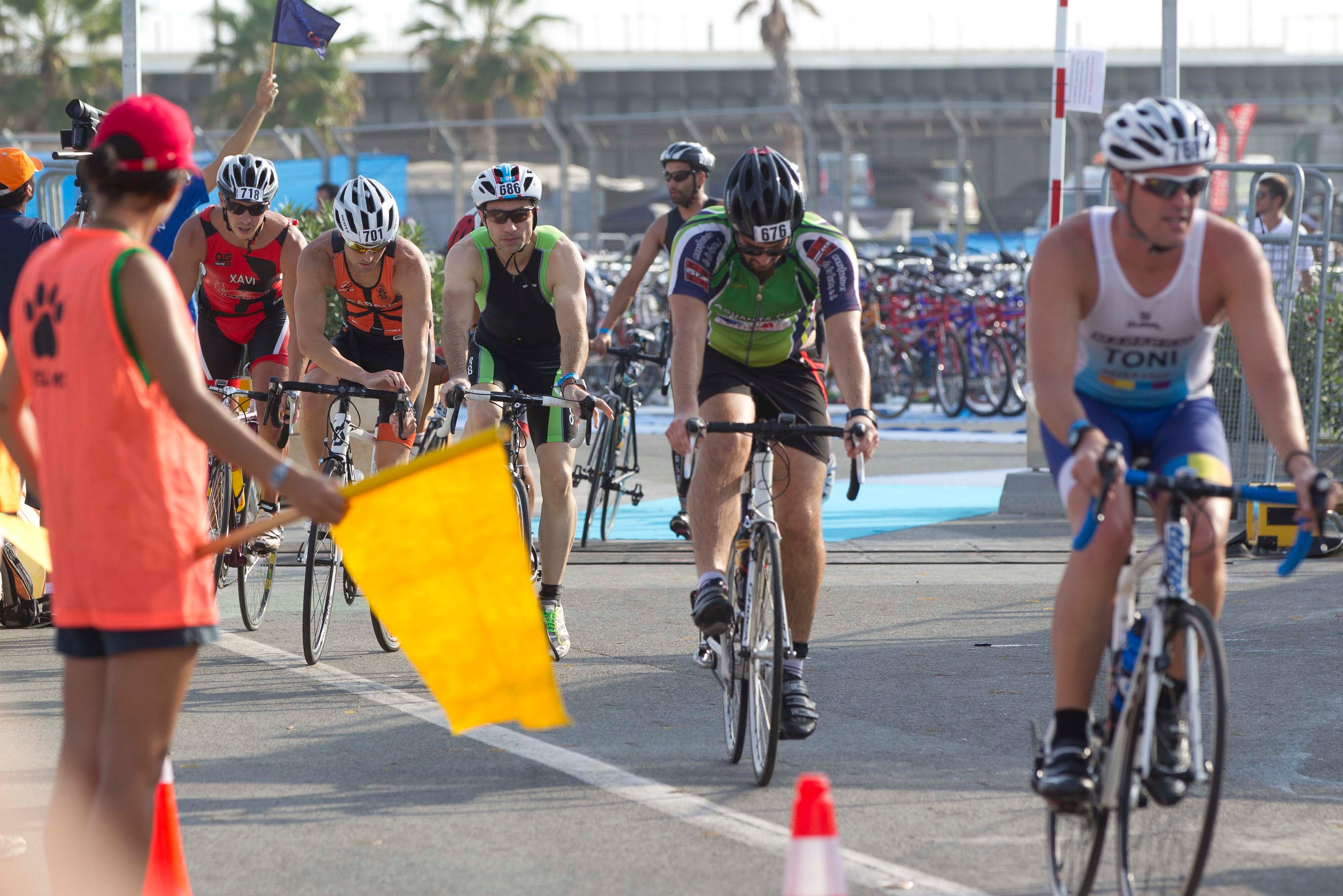 Quinta edición del triatlón &#039;Toro Loco&#039; Valencia