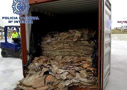 Los 277 kilos de cocaína ocultos en pieles de bovino. / Efe | Europa Press
