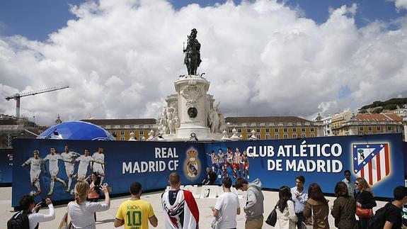 Lisboa, engalanada para la final