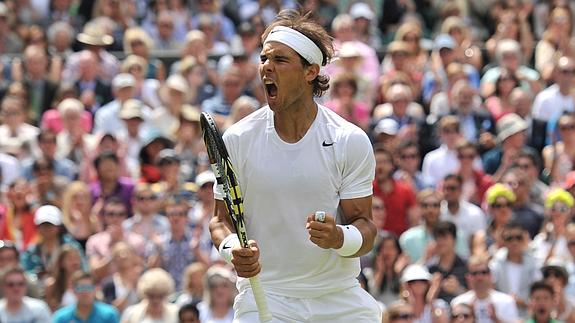 Nadal celebra su victoria ante Rosol.